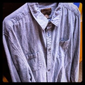 Men's long sleeve button down shirt
